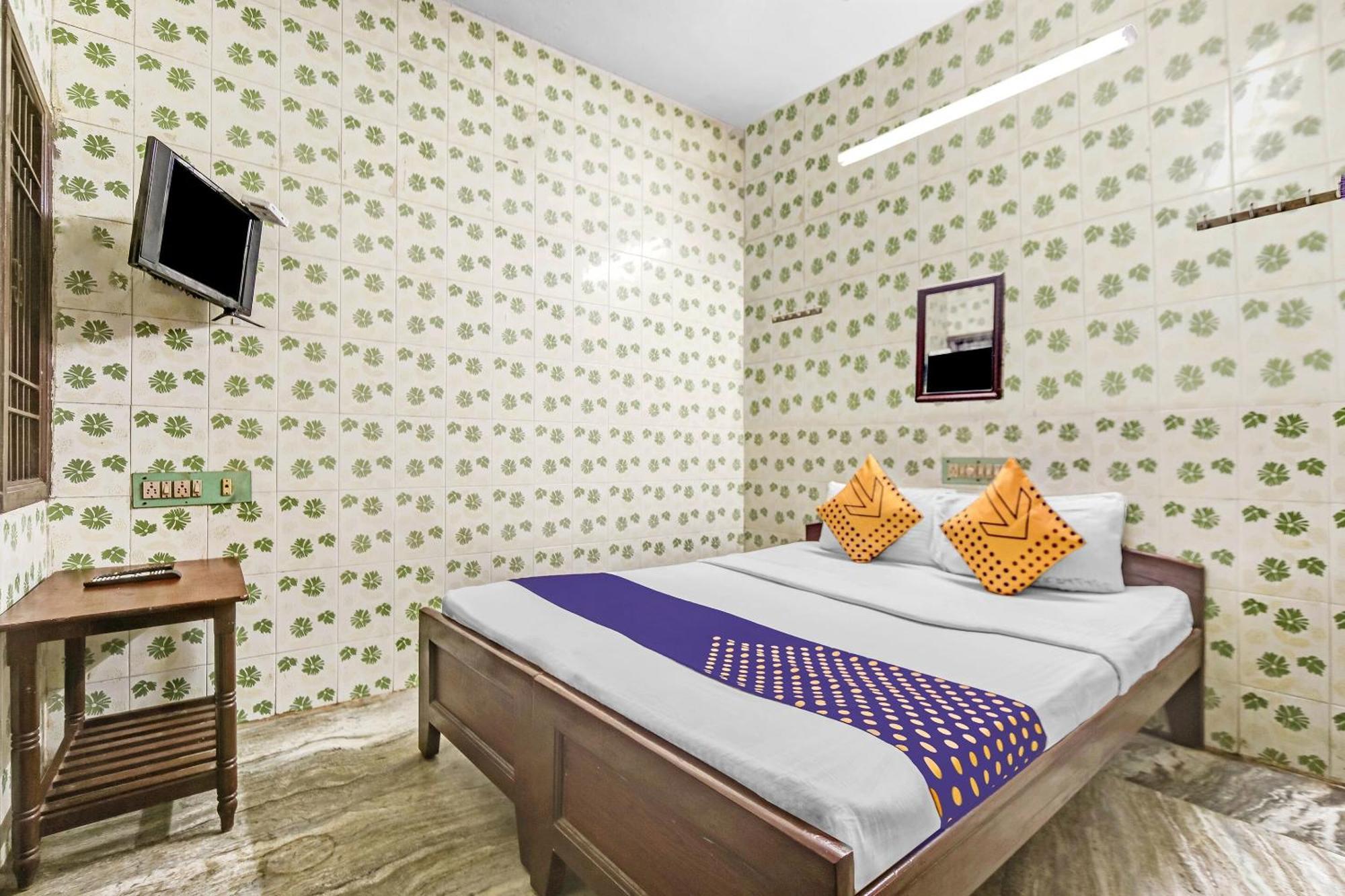 Hotel O Ams Annex 2*