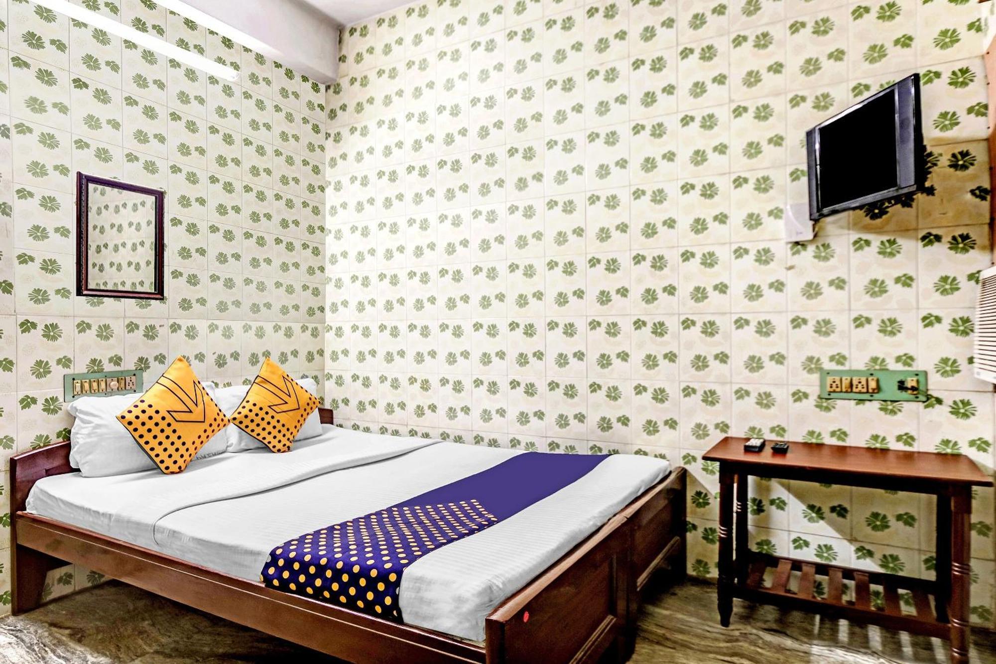 Hotel O Ams Annex 2*